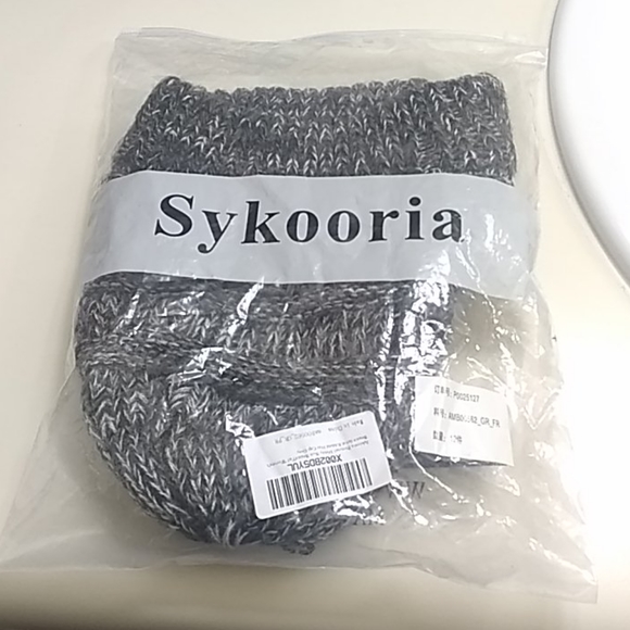 NWT Sykooria ponytail mess bun ribbed hat cap - Picture 5 of 8